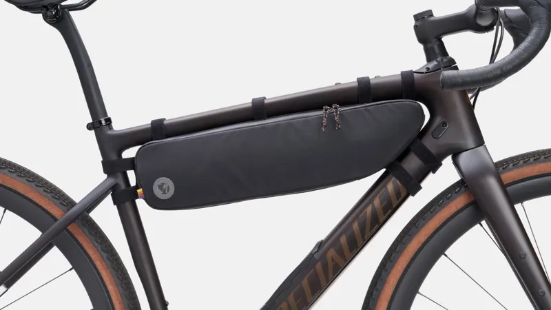 Specialized/FjAllrAven Frame Bag - Black - Medium 4 Specialized/FjAllrAven Frame Bag - Black - Medium - Image 4
