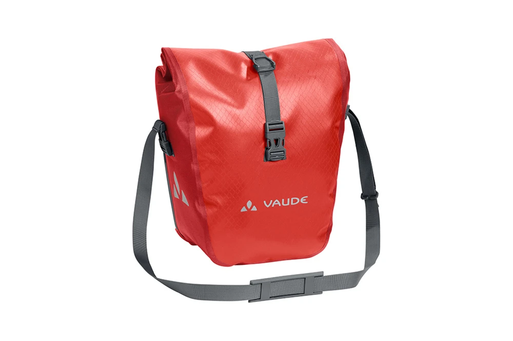 Vaude Aqua Front Single 28 Litre Pannier Bag - Green 1 Vaude Aqua Front Single 28 Litre Pannier Bag - Green
