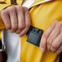 Fidlock Sling Bag Phone Holder - Clear - 224x100mm 7 Fidlock Sling Bag Phone Holder - Clear - 224x100mm -Bicycle Equipment Store 4 320