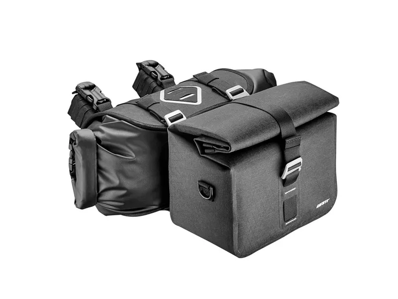 Giant H2Pro Handle Bar Bag- Black - 9L 4 Giant H2Pro Handle Bar Bag- Black - 9L - Image 4