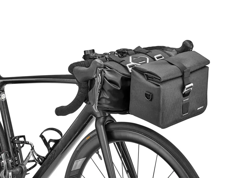 Giant H2Pro Handle Bar Bag- Black - 9L 2 Giant H2Pro Handle Bar Bag- Black - 9L - Image 2