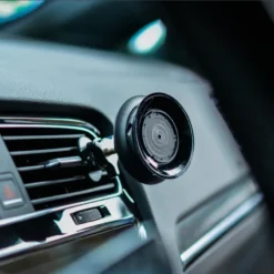 Fidlock VACUUM Magnetic Smartphone Base For Car Vent Panels - Black -Bicycle Equipment Store 5 6