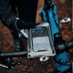 Fidlock VACUUM Uni 6.5 - 6.9 Inch Phone Case - Black 13 Fidlock VACUUM Uni 6.5 - 6.9 Inch Phone Case - Black -Bicycle Equipment Store 6 4