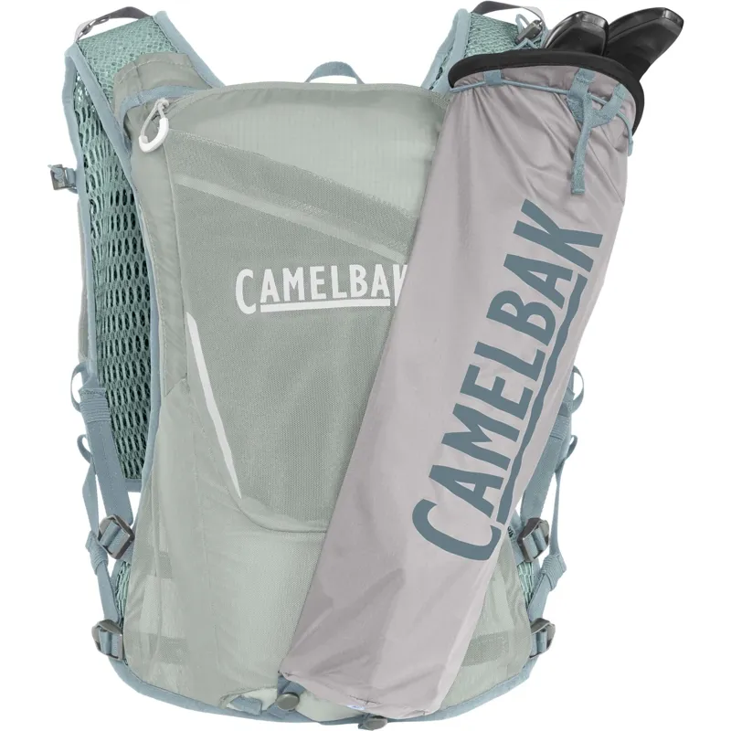 Camelbak Zephyr Vest 11+1 Litre Hydration Vest - Pigeon/Blue Surf 3 Camelbak Zephyr Vest 11+1 Litre Hydration Vest - Pigeon/Blue Surf - Image 3