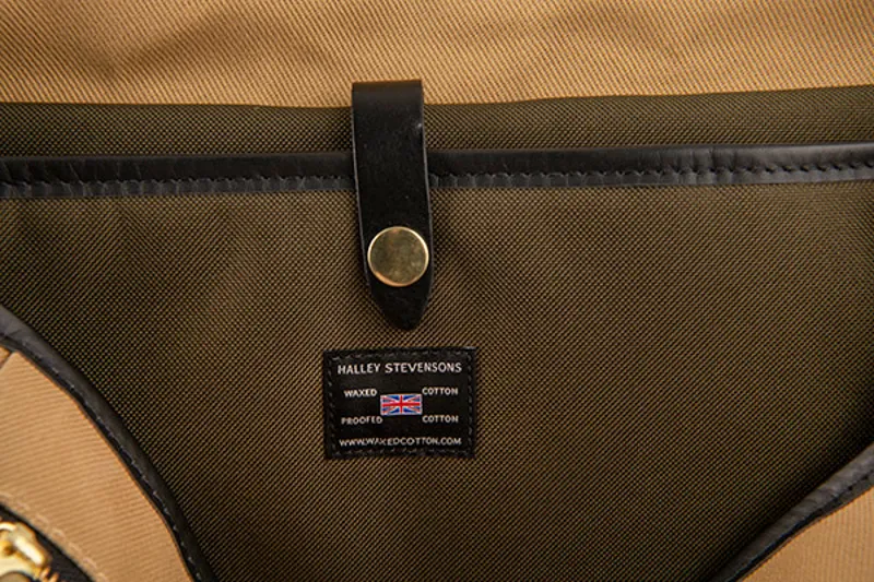 Brompton Game Bag Medium With Frame - Tan 4 Brompton Game Bag Medium With Frame - Tan - Image 4