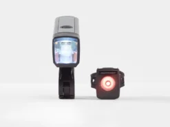 Trek Commuter Pro RT Flare RT Bike Light Set 11 Trek Commuter Pro RT Flare RT Bike Light Set -Bicycle Equipment Store Commuter20Pro5