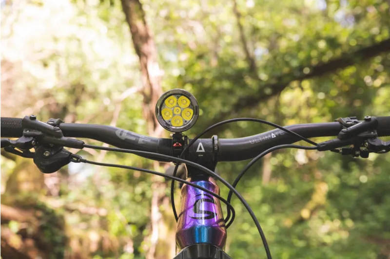 Exposure Six Pack Mk13 Reflex Rechargeable Front Light - Grey Black 2 Exposure Six Pack Mk13 Reflex Rechargeable Front Light - Grey Black - Image 2