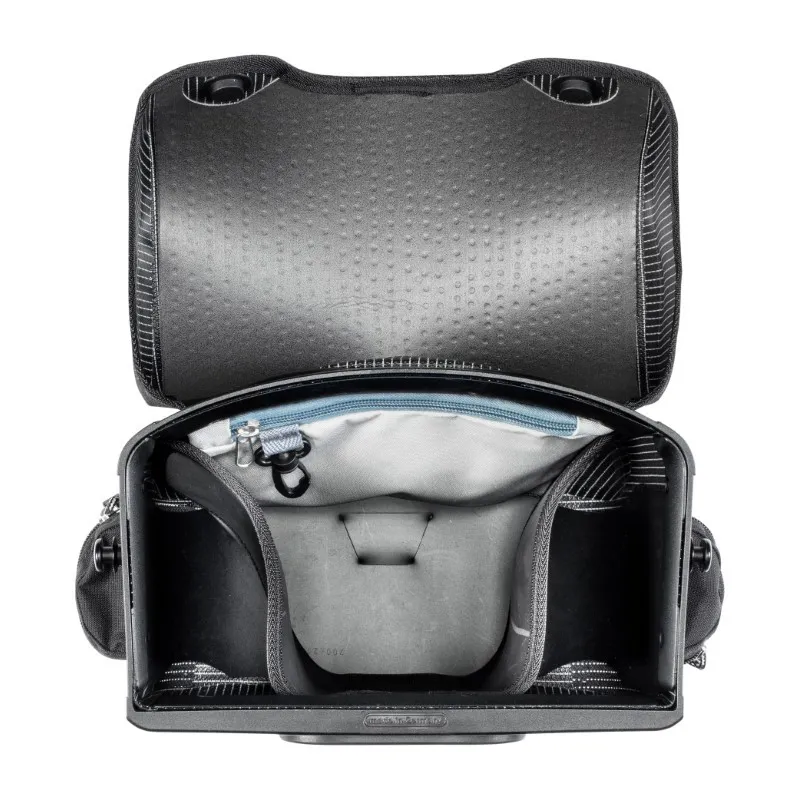 Ortlieb Ultimate Six Hi-Viz Handlebar Bag - 7 Litre - Black 5 Ortlieb Ultimate Six Hi-Viz Handlebar Bag - 7 Litre - Black - Image 5