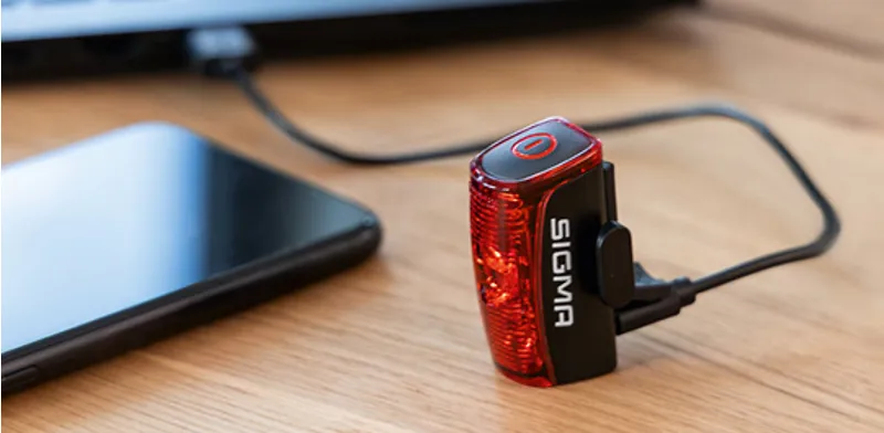 Sigma Infinity Rechargeable Rear Cycling Light 4 Sigma Infinity Rechargeable Rear Cycling Light - Image 4