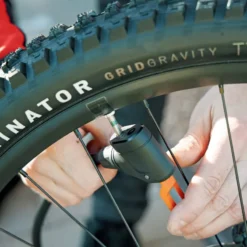 SKS Air-X-Plorer 10.0 Floor Pump - Black