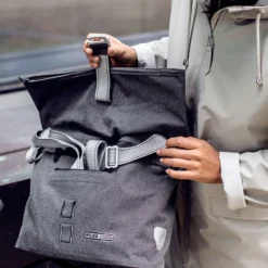 Ortlieb Twin-City Urban Single Bag QL2.1 - 9 Litre - Pepper 19 Ortlieb Twin-City Urban Single Bag QL2.1 - 9 Litre - Pepper -Bicycle Equipment Store of8101 6