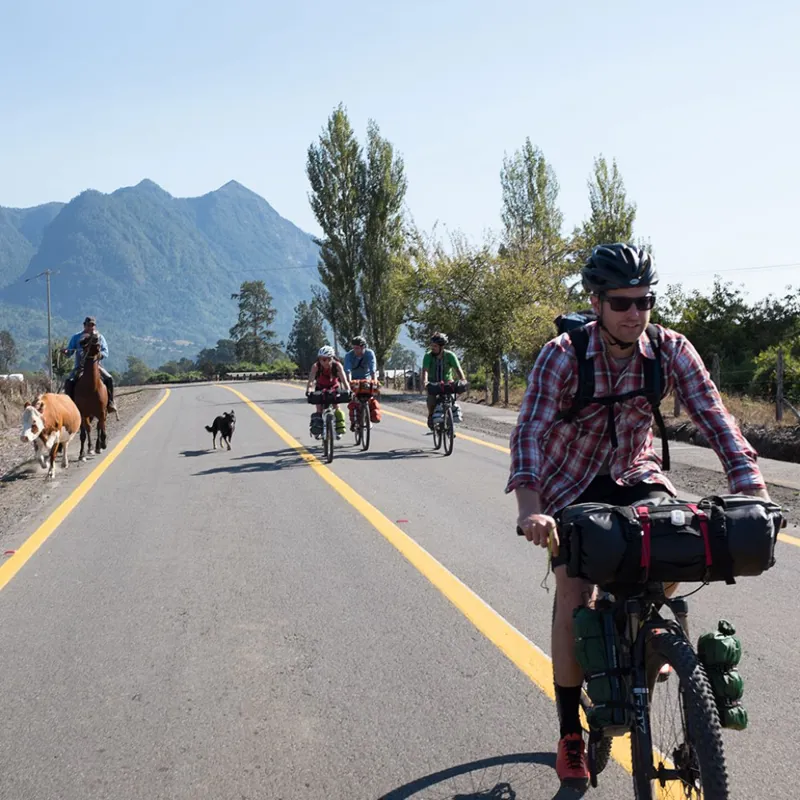 Blackburn Outpost Handlebar Roll With Dry Bag 8 Blackburn Outpost Handlebar Roll With Dry Bag - Image 8